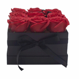 Bouquet cadeau de fleurs de savon - 9 roses rouges - Carré